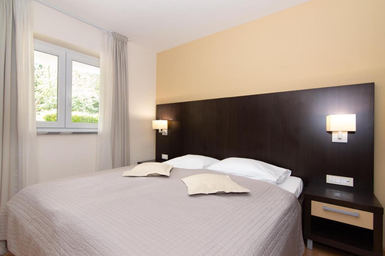 Residence Marina Rose M Apartment By Locap Group Portorož Kültér fotó